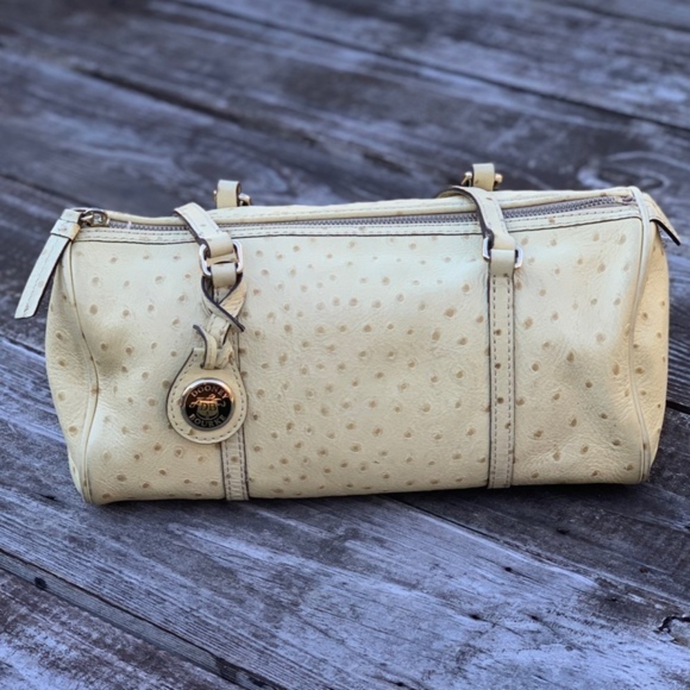 **SOLD**Vintage Dooney & Bourke Ostrich Leather Barrel Bag
